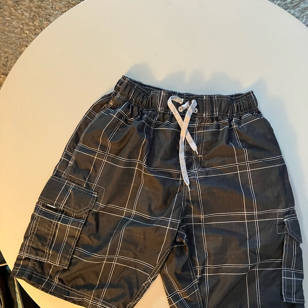 Kanu Surf Men's Black Plaid Board Shorts *LIKE NEW*